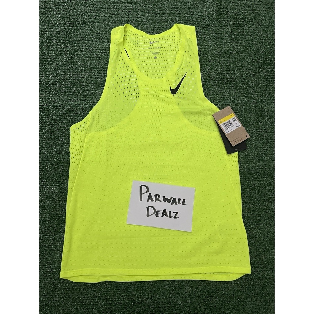Nike AeroSwift Dri-FIT ADV Running Singlet Tank Volt Men's Size Small FN4231-702